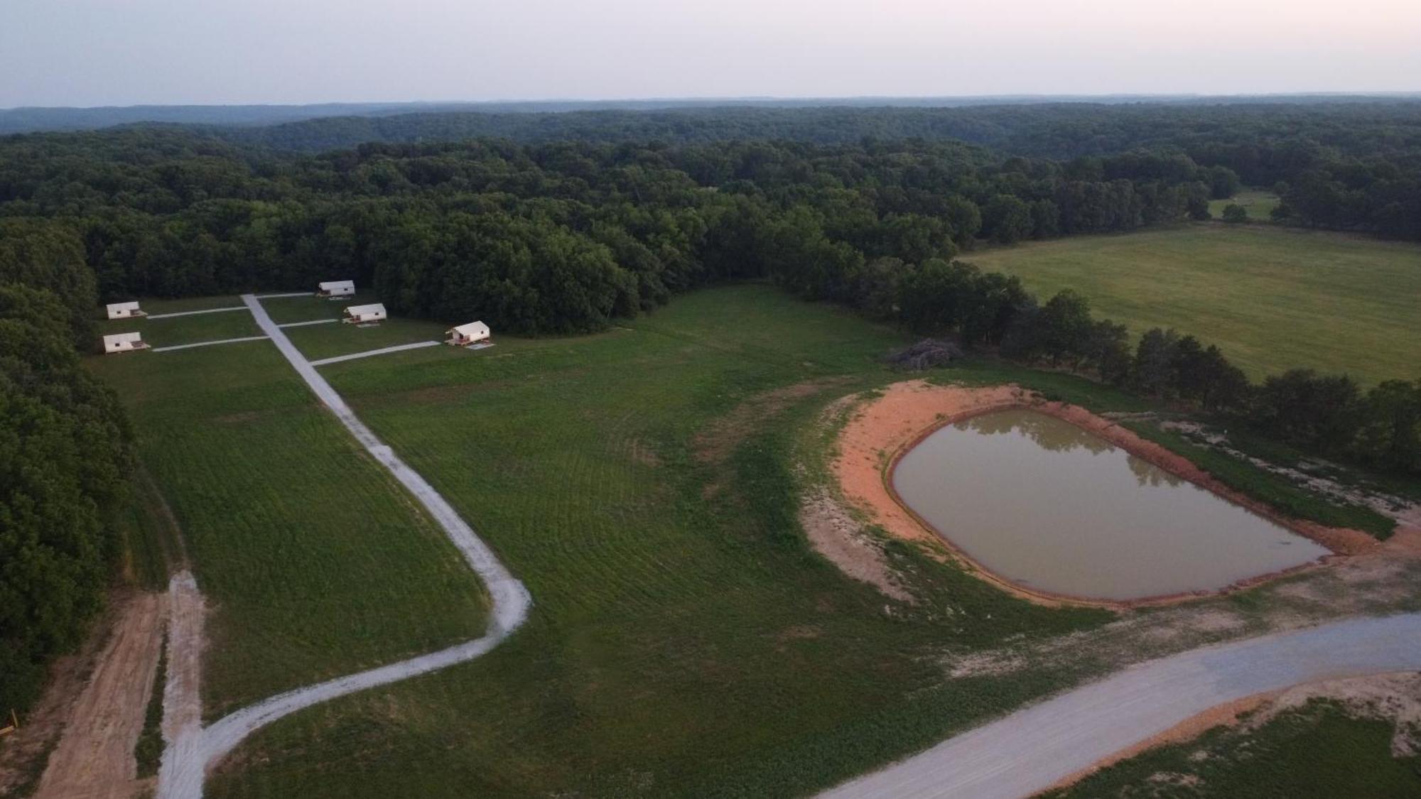 Roaring River Luxury Glamping #1 Cassville Exterior photo