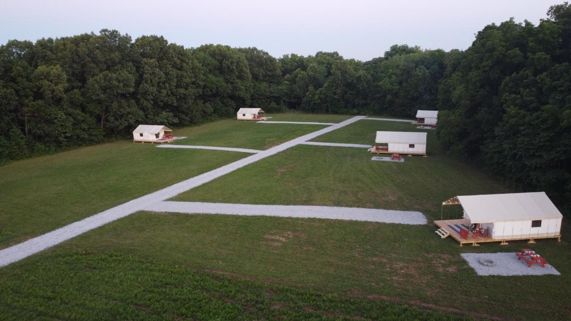 Roaring River Luxury Glamping #1 Cassville Exterior photo